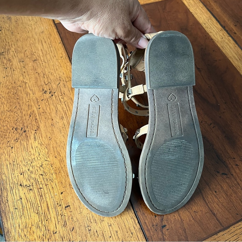 Steve Madden Travel Girls Sandals - Picture 5 of 5